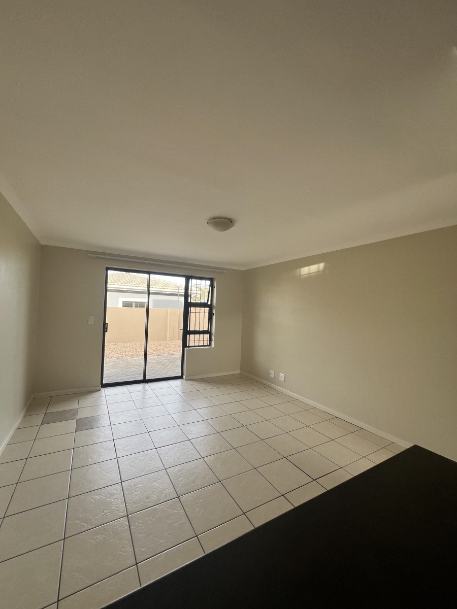 To Let 2 Bedroom Property for Rent in Fairview Golf Estate Western Cape